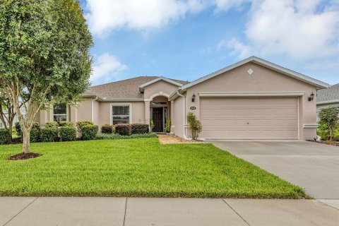Villa ou maison à vendre à Leesburg, Floride: 3 chambres, 212.47 m2 № 1902701 - photo 1