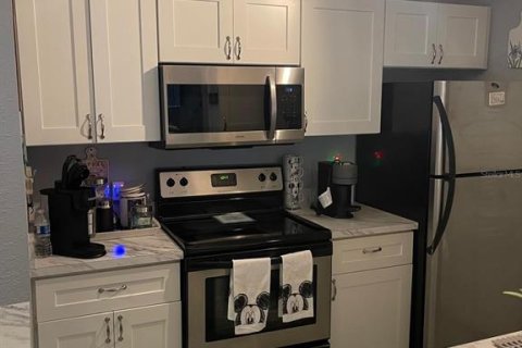 Condo in Orlando, Florida, 2 bedrooms  № 1268016 - photo 8