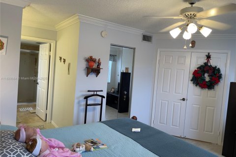 Condominio en venta en Sunrise, Florida, 2 dormitorios, 104.98 m2 № 1937626 - foto 10