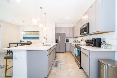 Touwnhouse à vendre à Davenport, Floride: 3 chambres, 150.69 m2 № 2426854 - photo 3
