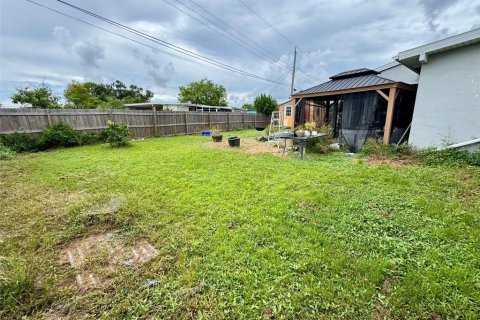 Villa ou maison à vendre à North Port, Floride: 2 chambres, 98.85 m2 № 1913223 - photo 25