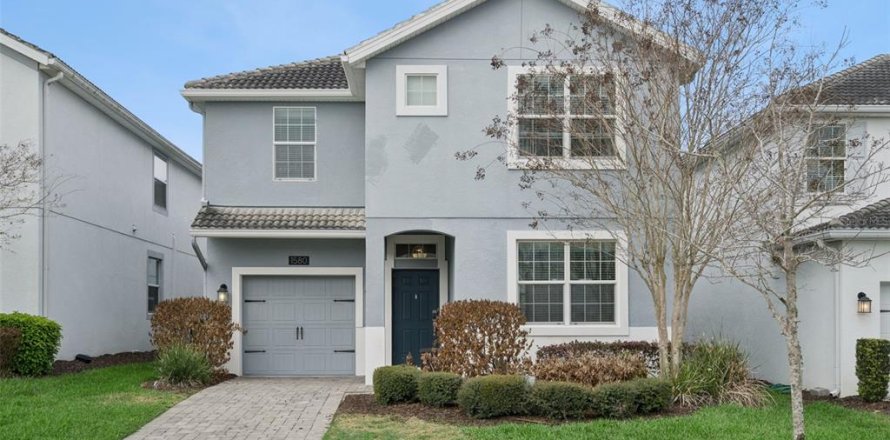 House in Davenport, Florida 6 bedrooms, 305.74 sq.m. № 2212487