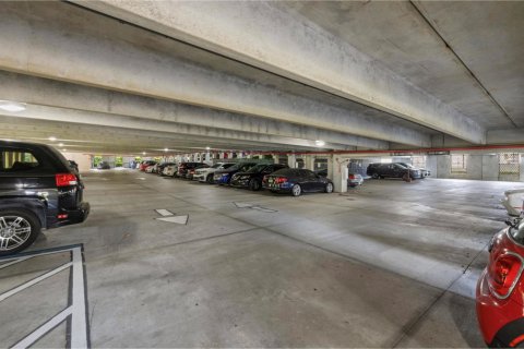 Condo in West Palm Beach, Florida, 2 bedrooms  № 2088025 - photo 17