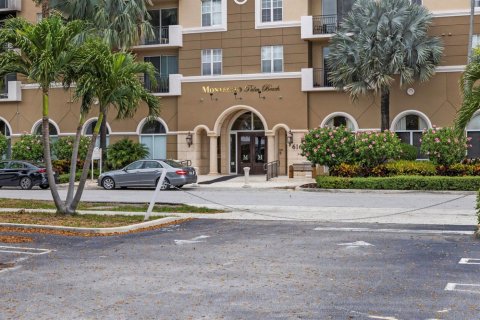 Condo in West Palm Beach, Florida, 2 bedrooms  № 2088025 - photo 14