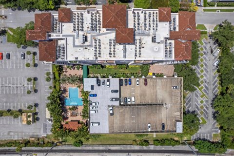 Condo in West Palm Beach, Florida, 2 bedrooms  № 2088025 - photo 13