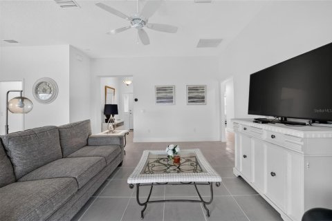 Villa ou maison à vendre à The Villages, Floride: 3 chambres, 131.83 m2 № 2338862 - photo 12