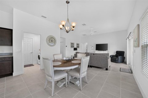 Villa ou maison à vendre à The Villages, Floride: 3 chambres, 131.83 m2 № 2338862 - photo 25