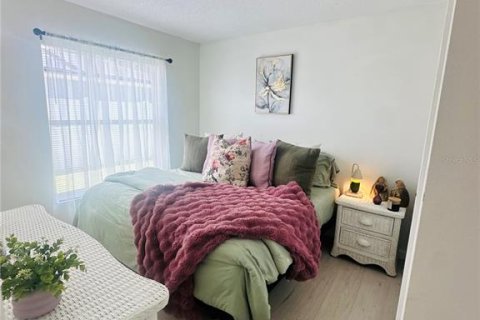 Villa ou maison à louer à Kissimmee, Floride: 3 chambres, 109.25 m2 № 2094891 - photo 17