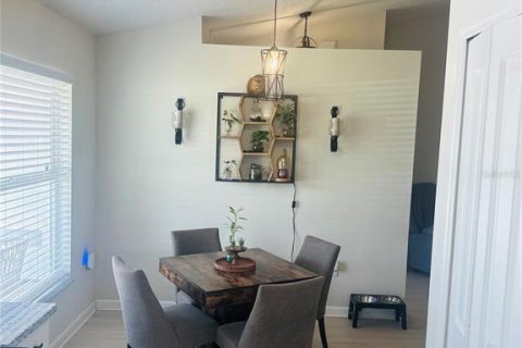 Villa ou maison à louer à Kissimmee, Floride: 3 chambres, 109.25 m2 № 2094891 - photo 11