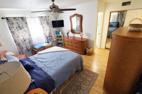 Condo in Boynton Beach, Florida, 2 bedrooms № 2146133 - photo 15