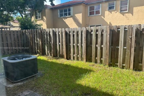 Adosado en alquiler en Homestead, Florida, 3 dormitorios, 128.11 m2 № 2021265 - foto 7