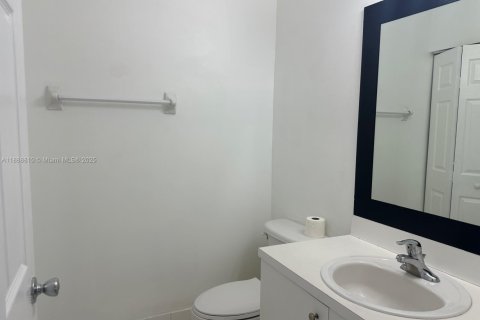 Adosado en alquiler en Homestead, Florida, 3 dormitorios, 128.11 m2 № 2021265 - foto 8