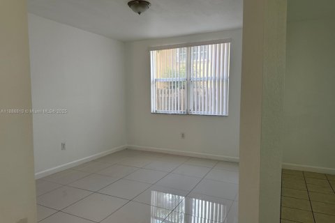 Adosado en alquiler en Homestead, Florida, 3 dormitorios, 128.11 m2 № 2021265 - foto 4