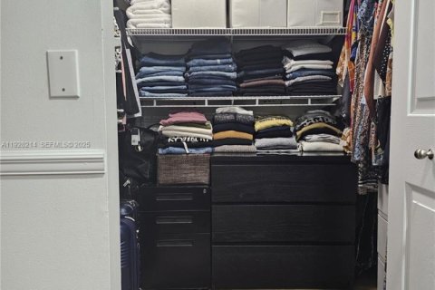 Купить кондоминиум в Майами, Флорида 2 спальни, 90.86м2, № 1986817 - фото 14