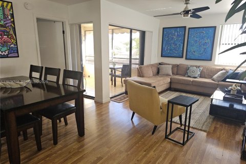 Купить кондоминиум в Майами, Флорида 2 спальни, 90.86м2, № 1986817 - фото 24