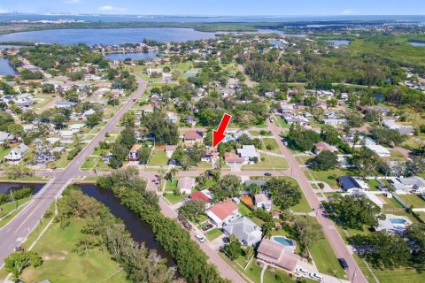 Villa ou maison à louer à Saint Petersburg, Floride: 3 chambres, 111.67 m2 № 2425739 - photo 21