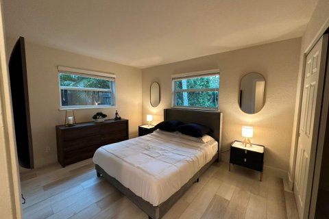 Villa ou maison à louer à Delray Beach, Floride: 3 chambres, 168.34 m2 № 1159769 - photo 1