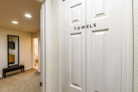 Townhouse in Kissimmee, Florida 3 bedrooms, 133.78 sq.m. № 1543447 - photo 19