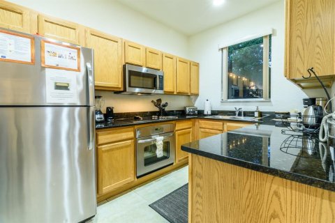 Townhouse in Kissimmee, Florida 3 bedrooms, 133.78 sq.m. № 1543447 - photo 11