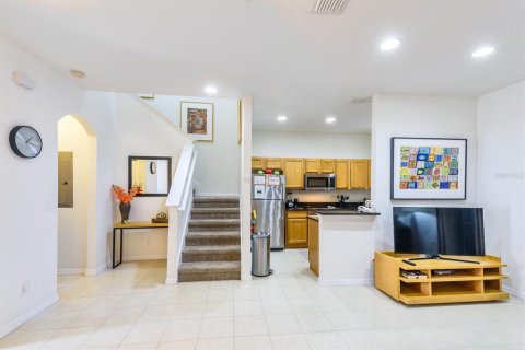 Townhouse in Kissimmee, Florida 3 bedrooms, 133.78 sq.m. № 1543447 - photo 5
