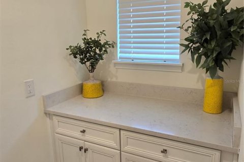 Adosado en venta en Kissimmee, Florida, 2 dormitorios, 128.21 m2 № 2218638 - foto 12