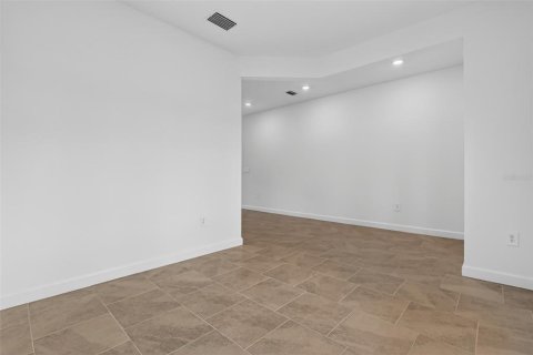 Villa ou maison à vendre à Punta Gorda, Floride: 4 chambres, 220.18 m2 № 2415198 - photo 8