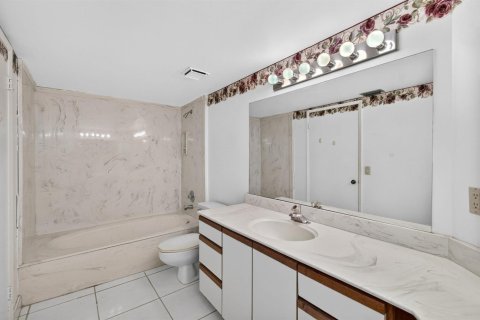 Adosado en venta en Boca Raton, Florida, 3 dormitorios, 123.1 m2 № 2387094 - foto 10