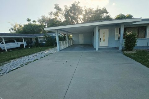Villa ou maison à louer à Bradenton, Floride: 3 chambres, 106.28 m2 № 2385867 - photo 3