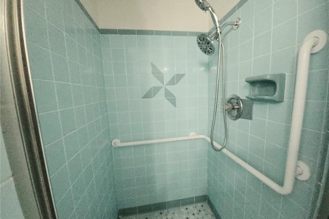 Villa ou maison à louer à Bradenton, Floride: 3 chambres, 106.28 m2 № 2385867 - photo 18