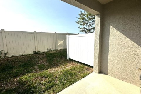 Снять в аренду таунхаус в Сарасота, Флорида 4 комнаты, 111.48м2, № 1831405 - фото 13