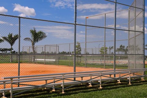 Снять в аренду таунхаус в Сарасота, Флорида 4 комнаты, 111.48м2, № 1831405 - фото 18