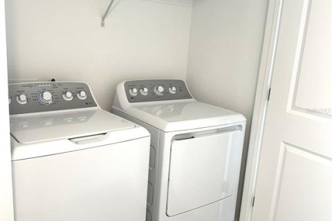 Снять в аренду таунхаус в Сарасота, Флорида 4 комнаты, 111.48м2, № 1831405 - фото 12