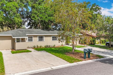 Apartment in Brandon, Florida 2 bedrooms, 92.9 sq.m. № 1883429 - photo 3