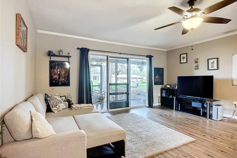 Apartment in Brandon, Florida 2 bedrooms, 92.9 sq.m. № 1883429 - photo 16