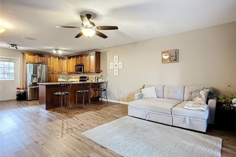 Apartment in Brandon, Florida 2 bedrooms, 92.9 sq.m. № 1883429 - photo 17