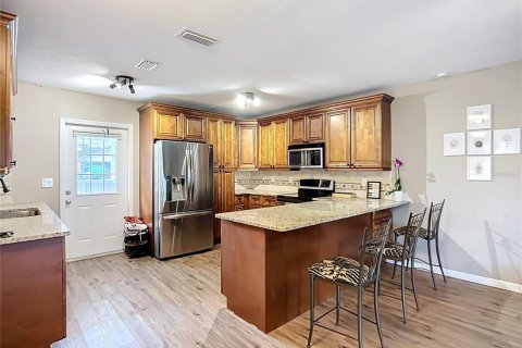Apartment in Brandon, Florida 2 bedrooms, 92.9 sq.m. № 1883429 - photo 14