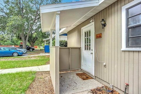 Apartment in Brandon, Florida 2 bedrooms, 92.9 sq.m. № 1883429 - photo 8