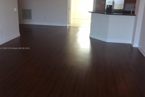 Copropriété à louer à North Miami, Floride: 2 chambres, 163.79 m2 № 1942076 - photo 10