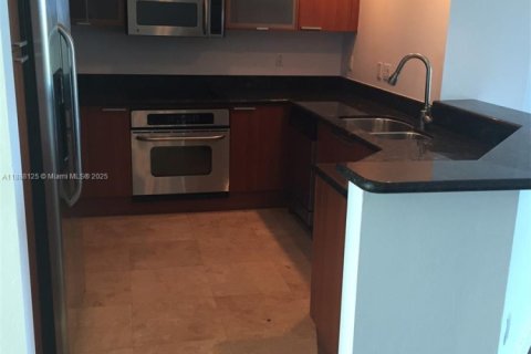 Copropriété à louer à North Miami, Floride: 2 chambres, 163.79 m2 № 1942076 - photo 12