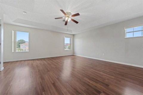 House in Kissimmee, Florida 5 bedrooms, 335.28 sq.m. № 2211180 - photo 29