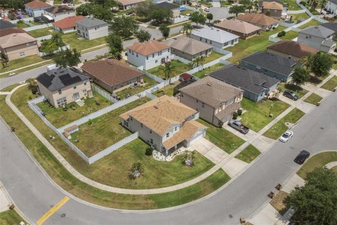 House in Kissimmee, Florida 5 bedrooms, 335.28 sq.m. № 2211180 - photo 7