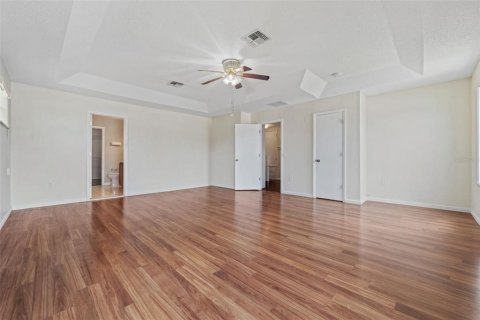 House in Kissimmee, Florida 5 bedrooms, 335.28 sq.m. № 2211180 - photo 30
