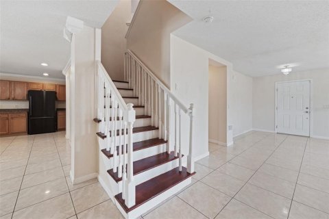 House in Kissimmee, Florida 5 bedrooms, 335.28 sq.m. № 2211180 - photo 27