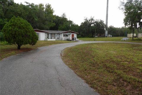 Casa en venta en New Port Richey, Florida, 3 dormitorios, 185.8 m2 № 2211011 - foto 5