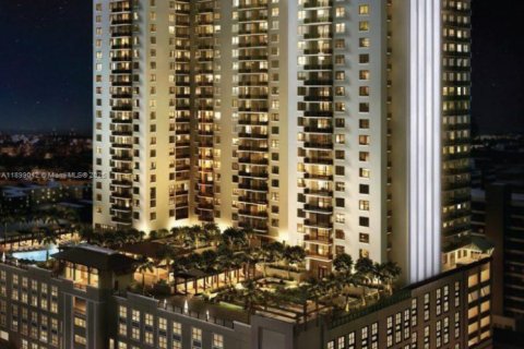 Condo in Miami, Florida, 1 bedroom  № 1952593 - photo 1