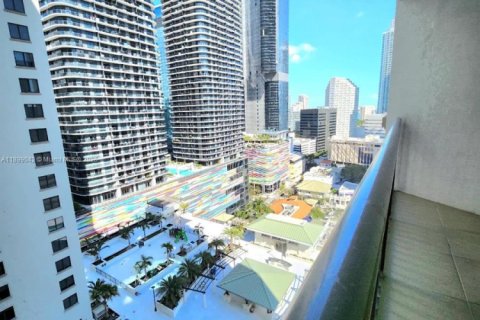 Condo in Miami, Florida, 1 bedroom  № 1952593 - photo 21