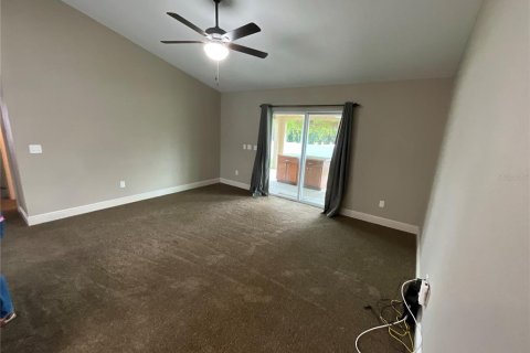 House in Ocala, Florida 3 bedrooms, 178.84 sq.m. № 2425423 - photo 14
