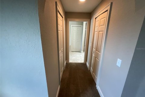 House in Ocala, Florida 3 bedrooms, 178.84 sq.m. № 2425423 - photo 13