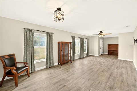 House in Mulberry, Florida 6 bedrooms, 292.27 sq.m. № 2107813 - photo 10