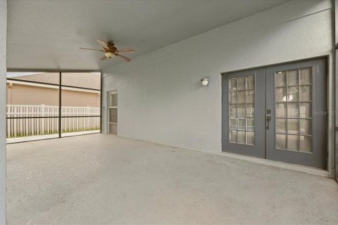 Casa en venta en Orlando, Florida, 5 dormitorios, 261.24 m2 № 2383579 - foto 17